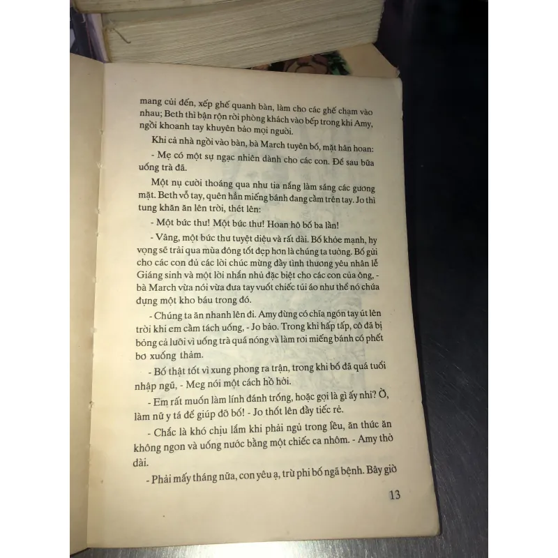 Bốn cô con gái nhà bác sĩ March - Louisa May Alcott 976579