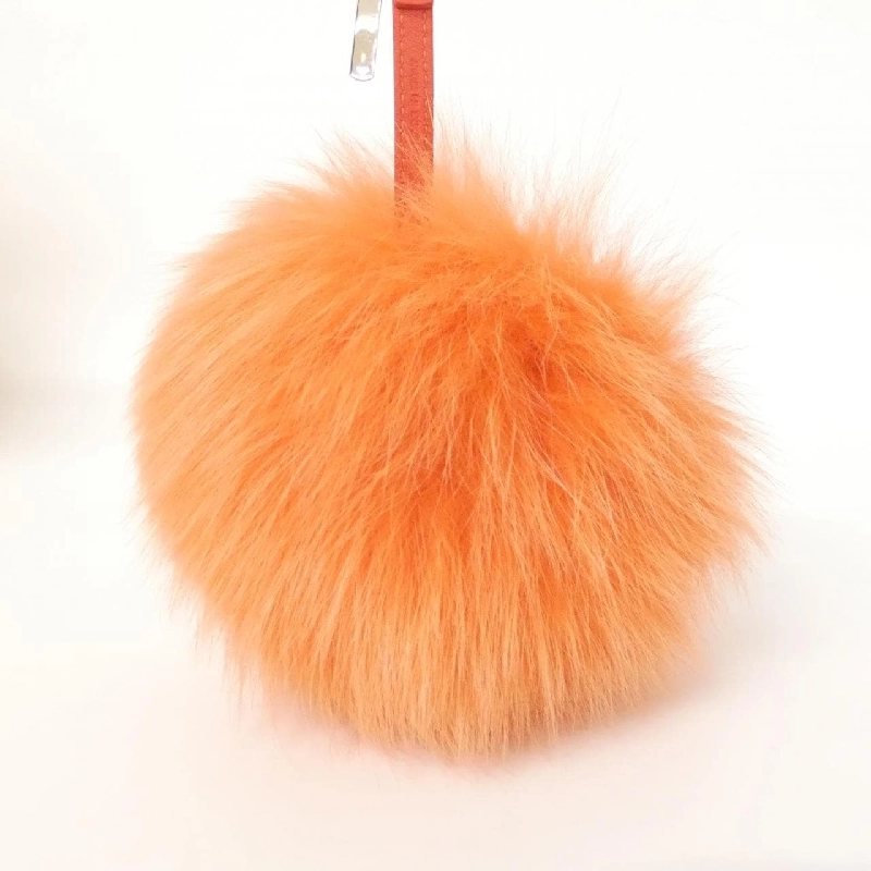 Fendi ABCHARM 7AR45I 5AC móc khóa - Hàng hiệu chính hãng 772067