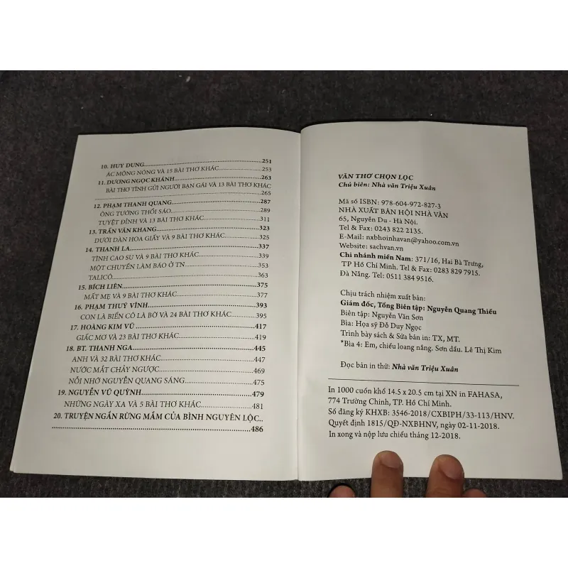 VĂN THƠ CHỌN LỌC. VĂN CHƯƠNG HỒN VIỆT 957937