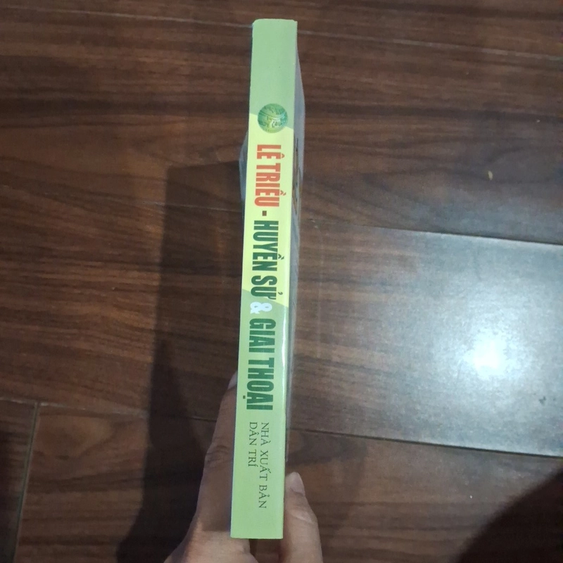 Lê Triều huyền sử và giai thoại 510957