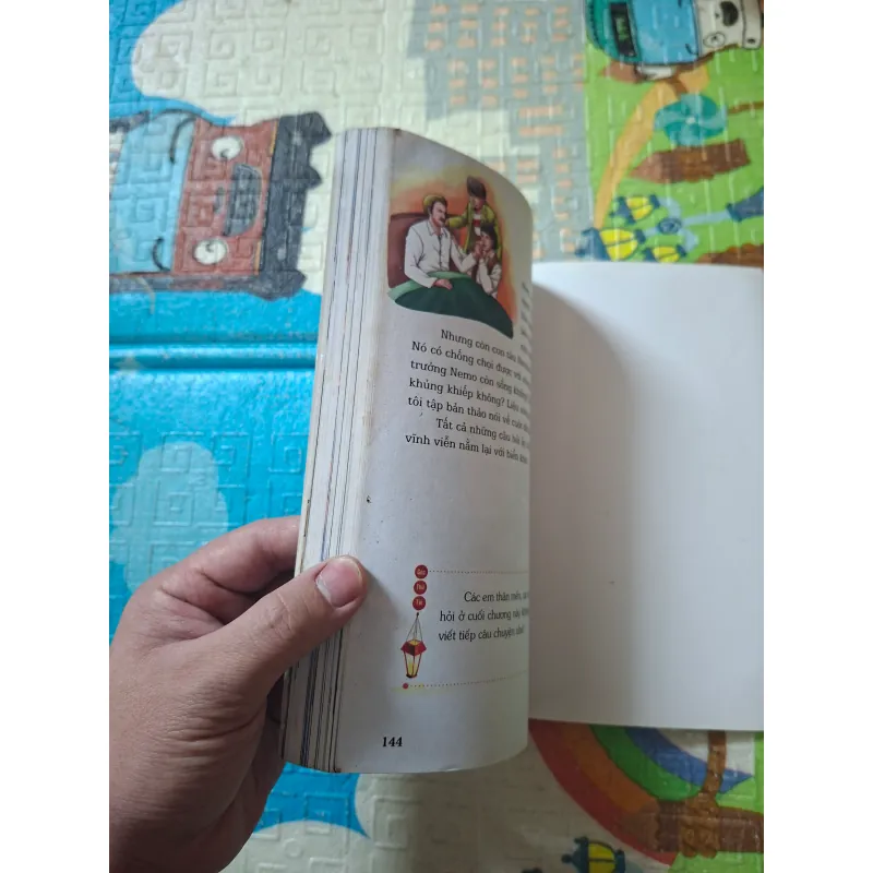 Hai vạn dặm dưới đáy biển 970429