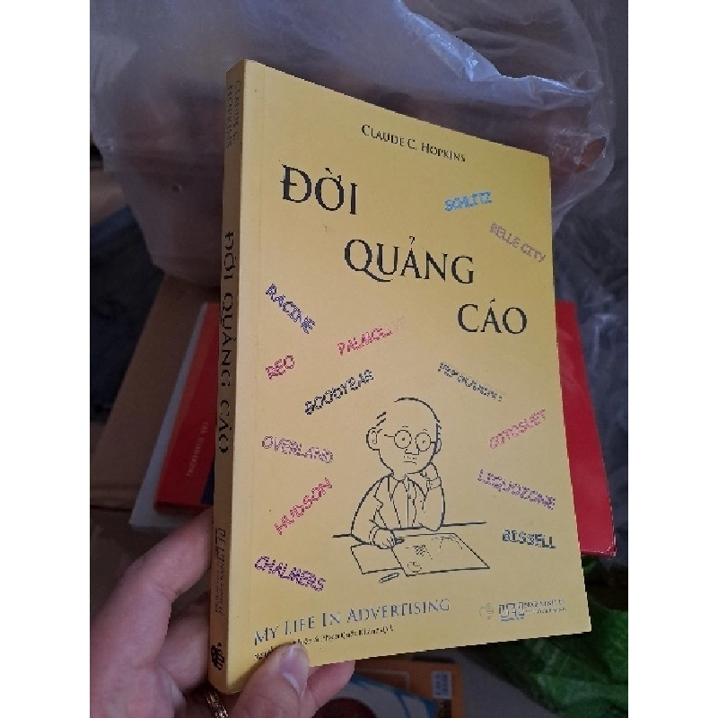Đời Quảng cáo mới 90% ố nhẹ HCM2507 924859
