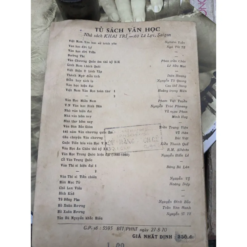 Sách xưa Nghệ thuật Sân Khấu Việt Nam_ Trần Văn Khải_ Tranh Tư Nghiêm 1971 797864