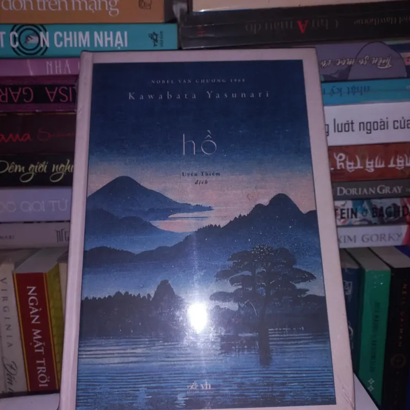 Hồ - Kawabata Yasunari - nguyên seal 571201