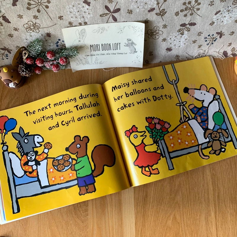 Sách tranh tiếng anh Maisy Goes to Hospital, Used, Picture Book For Kids 459551