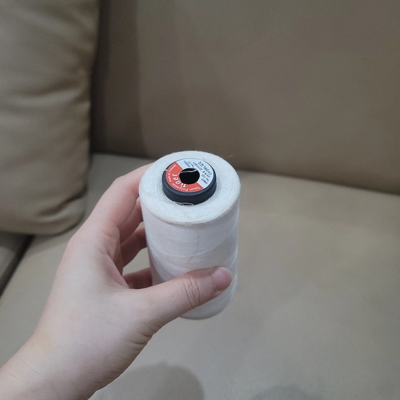 Tặng Cuộn Chỉ Trắng to và Cuộn Dây Chun màu cam - kèm đơn mua hàng và Mỗi đơn được 1 QUÀ 470094