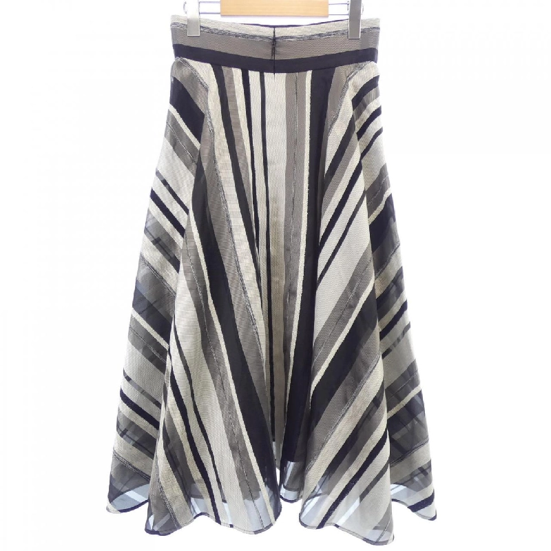 EPOCA Skirt - Hàng hiệu Authentic 811703