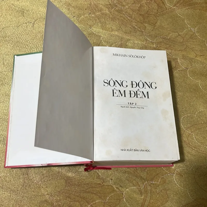 SÔNG ĐÔNG ÊM ĐỀM ( hai tập )- MIKHAIN SOLÔKHÔP 749286