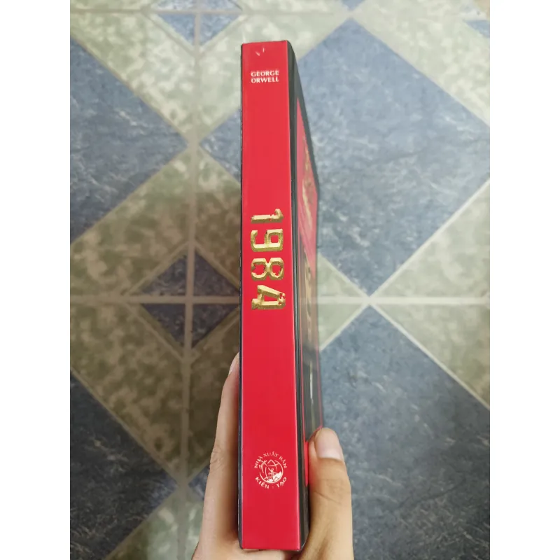 1984 ( Ấn bản kỷ niệm 120 năm ngày sinh George Orwell) - George Orwell 609541