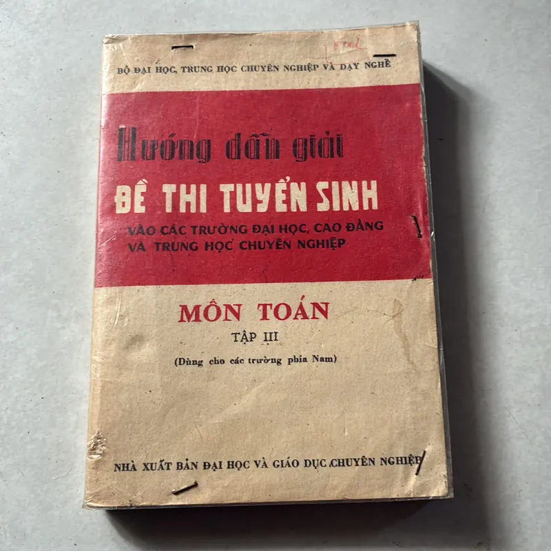 Hướng dẫn giải đề thi tuyển sinh môn toán tập 3 739325