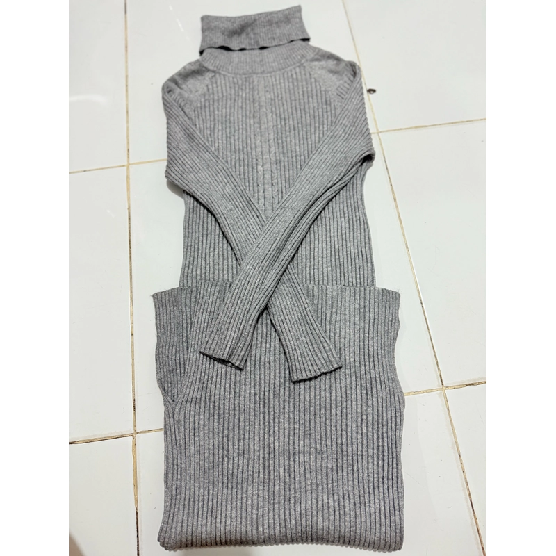 Đầm Len body màu xám ghi freesize Chưa mặc  442700
