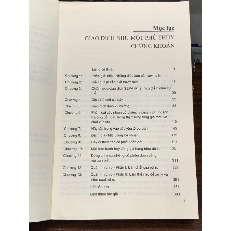 Giao dịch như một phù thủy chứng khoán – Jack D. Schwager 560435