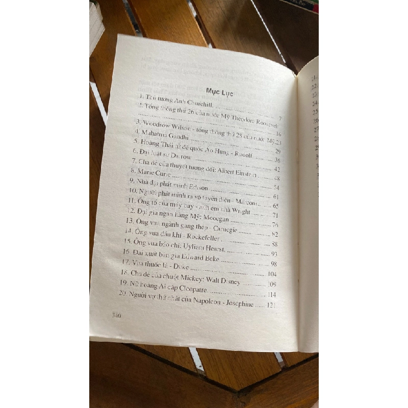 Danh nhân thế giới trong tim của Carnegie - Dale Carnegie 530749