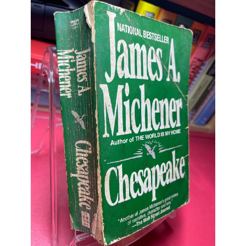Chesapeake mới 60% ố vàng bìa gấp rách gáy nhẹ James A Michener HPB1905 SÁCH NGOẠI VĂN 459543