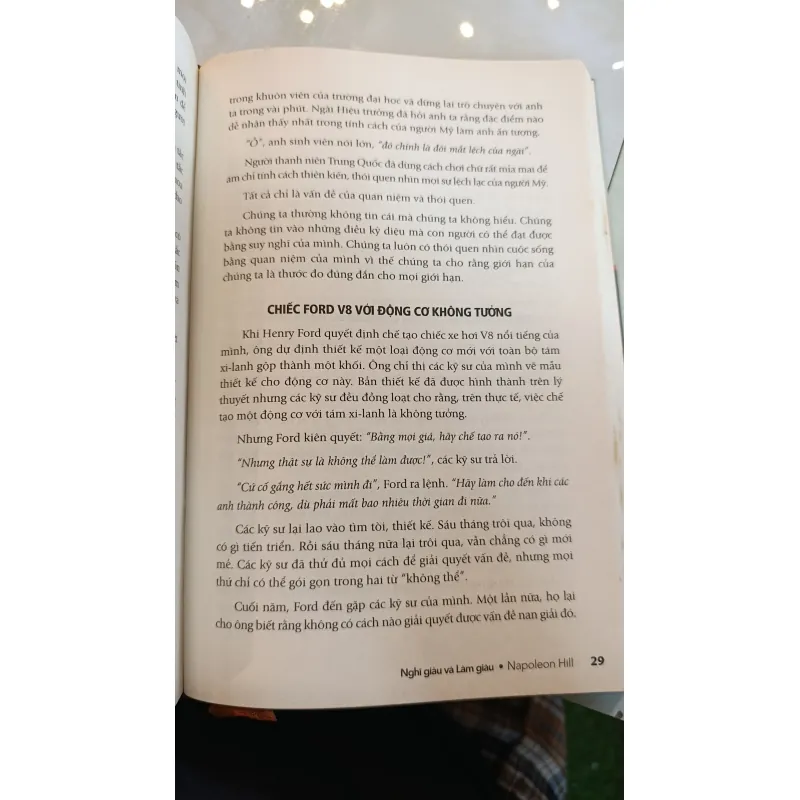 NGHĨ GIÀU VÀ LÀM GIÀU - VIỆT KHƯƠNG 740934