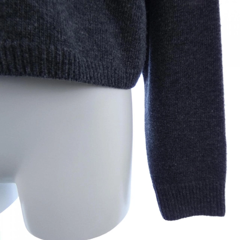 MIU MIU MIU MIU Logo DNA02T SOOO 13WS Áo khoác cardigan - Hàng hiệu Chính hãng 773432