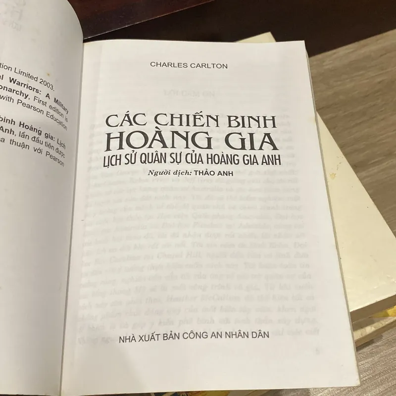 CÁC CHIẾN BINH HOÀNG GIA, LỊCH SỬ QUÂN SỰ CỦA HOÀNG GIA ANH (XB 2006) 606478