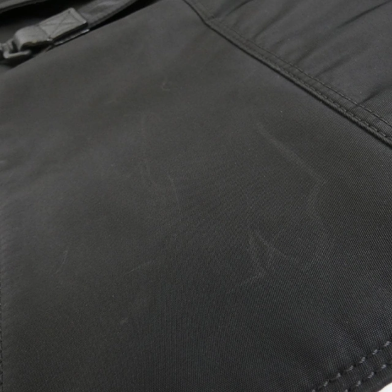 Túi xách vai Fendi Baguette Messenger Large 7VA536 AG0P 608640