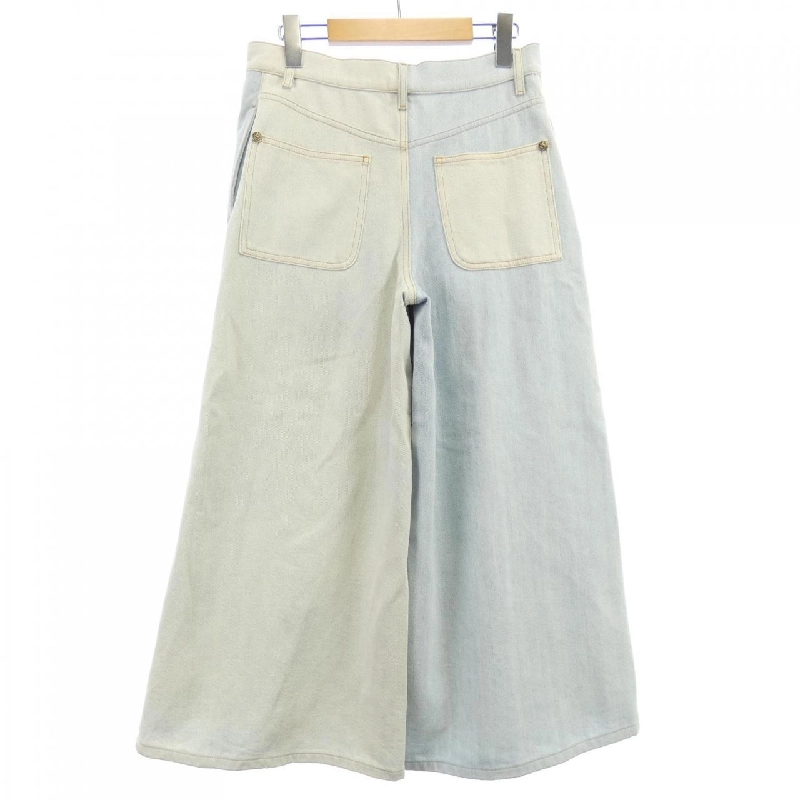 Chanel CHANEL P58075V44057 Jeans 649687