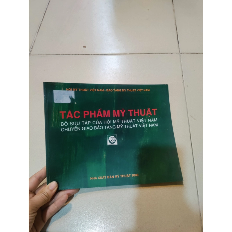 Tác phẩm mỹ thuật  500351