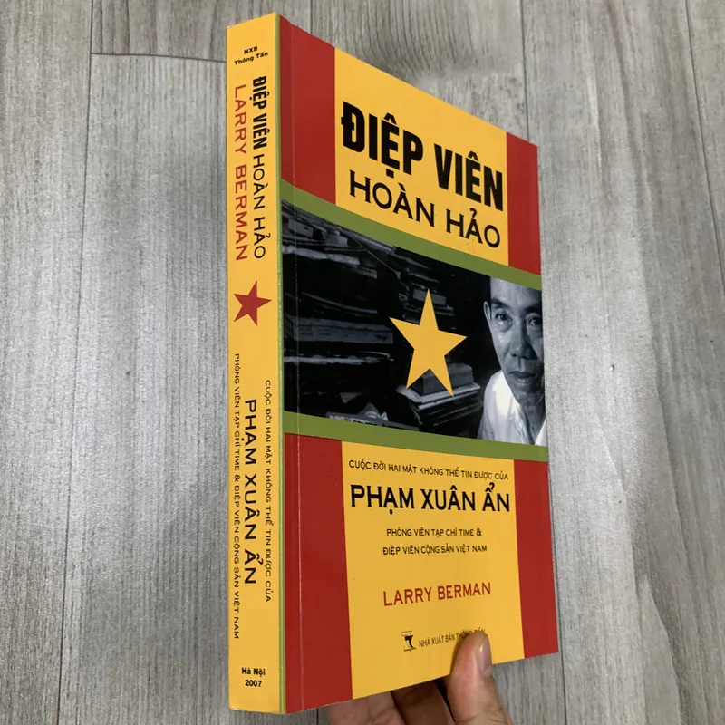 Điệp viên hoàn hảo phạm xuân ẩn. 1b1 572614