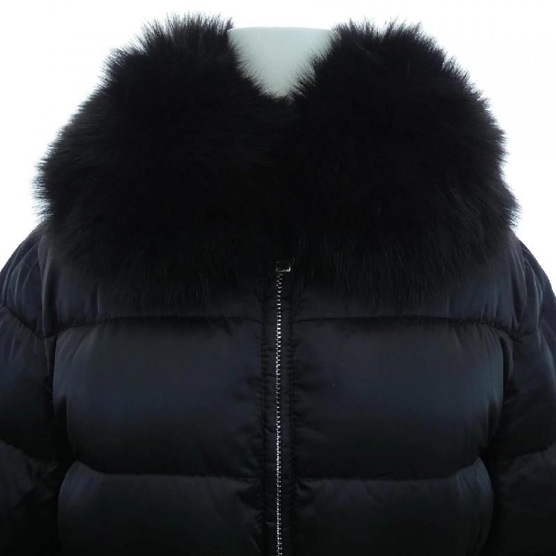 Áo khoác lông vũ PRADA 28G062 R152 R0K - Hàng hiệu Chính hãng 817216