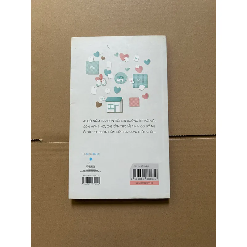 Mẹ em bé và bố 734349