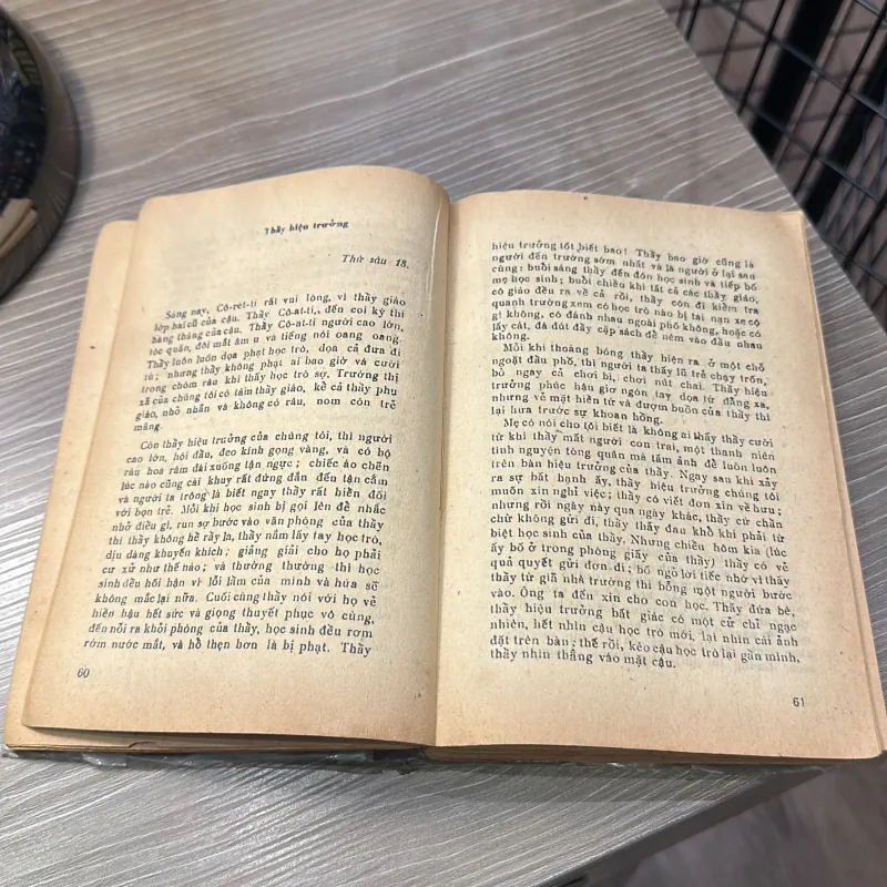 Những tấm lòng cao cả - NXB Hà Nội 1987 996269