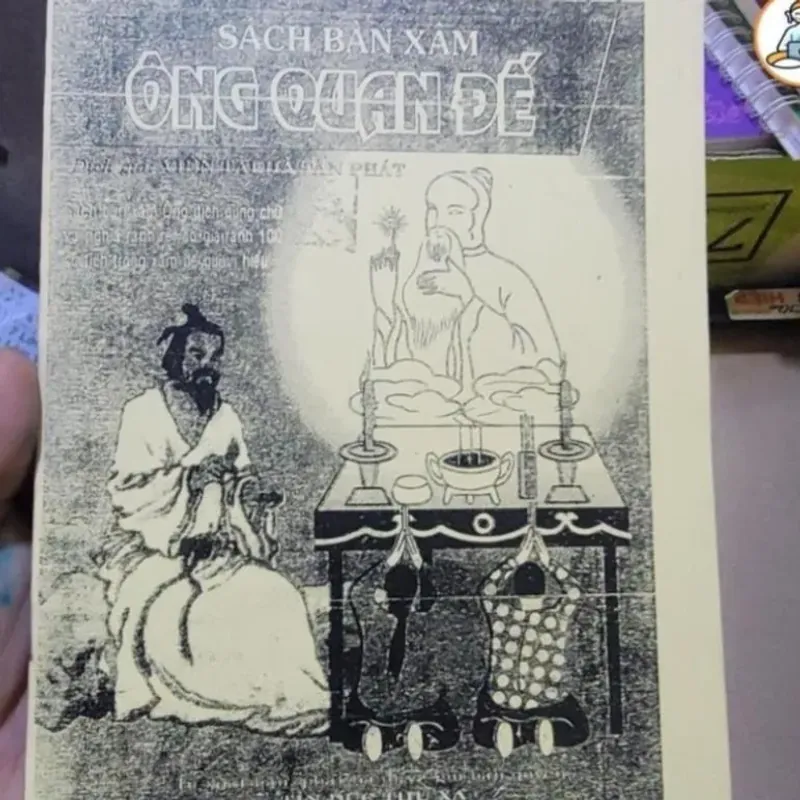 COMBO ỐNG XĂM + QUẺ KEO + 3 QUYỂN SÁCH GIẢI XĂM QUAN ÂM, XĂM BÀ, XĂM QUAN ĐẾ 780367