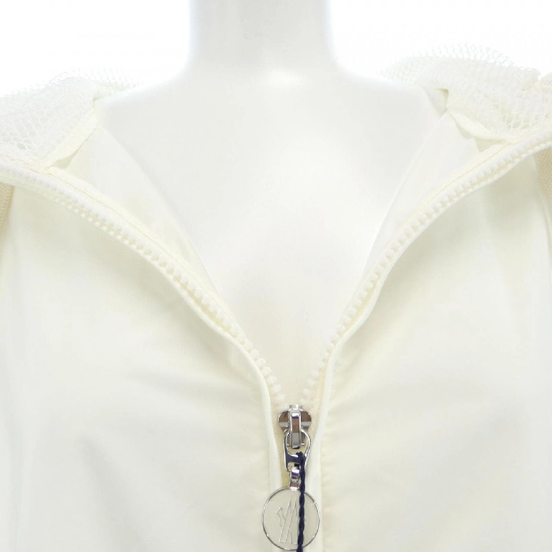 Áo khoác MONCLER - Hàng hiệu Chính hãng 824424