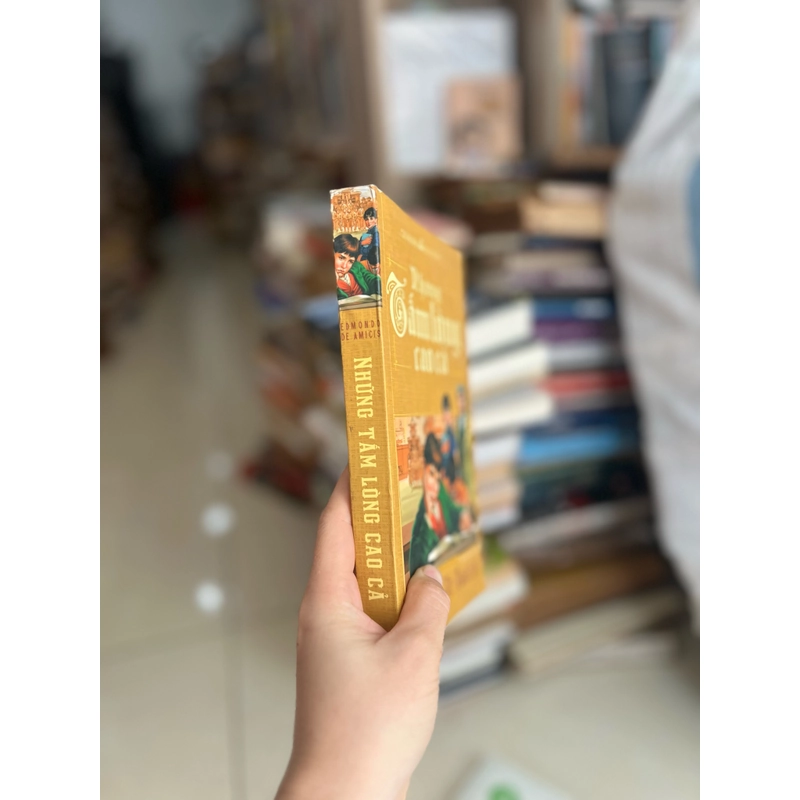 Những tấm lòng cao cả 499870