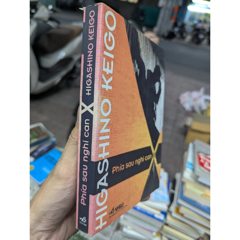 Phía sau nghi can X - Higashino Keigo 128390