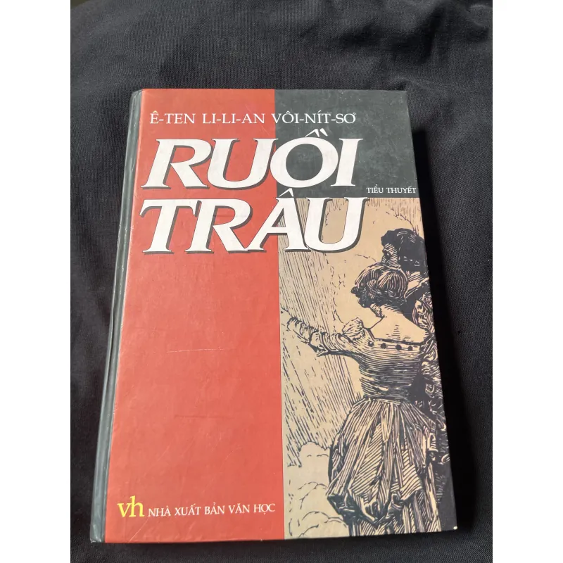 Ruồi Trâu-Ê-TEN LI-LI-AN VÔI-NÍT-SƠ 1025977