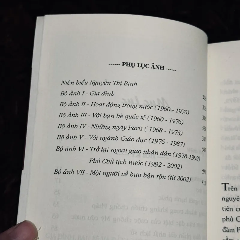 Gia đình, bạn bè và đất nước 975537