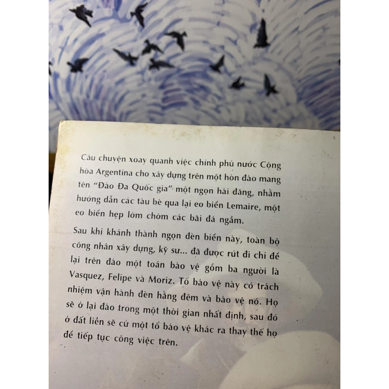 Ngọn Hải Đăng Cuối Trời - Jules Verne 542650