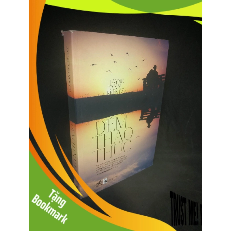 (TẶNG BOOKMARK) Đêm thao thức (rách bìa) mới 80% RBK2103 942896