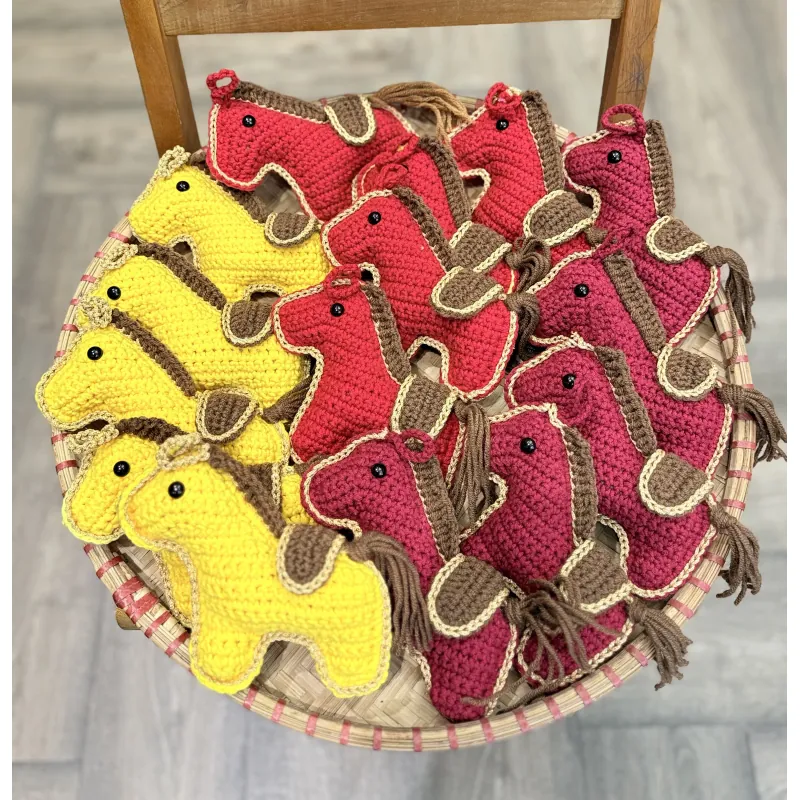 Đồ trang trí Tết Bính Ngọ 2026 con ngựa làm thủ công bằng len, búp bê ngựa bằng len 756055