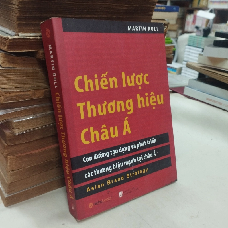 Chiến lược thương hiệu châu Á - Martin Roll 129540