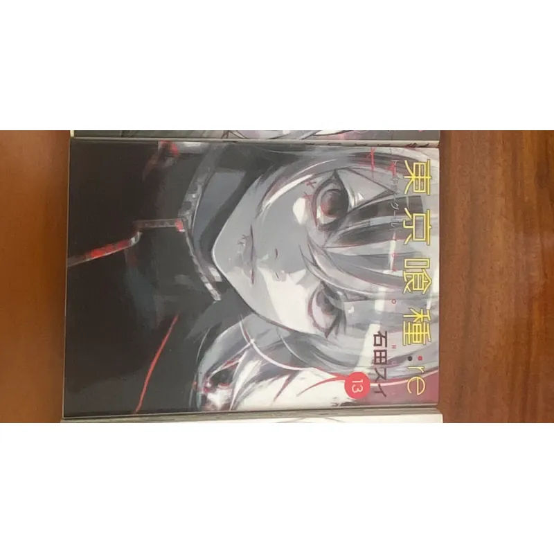 Combo truyện tranh: Tóm lại là em dễ thương + Tokyo ghoul 931984