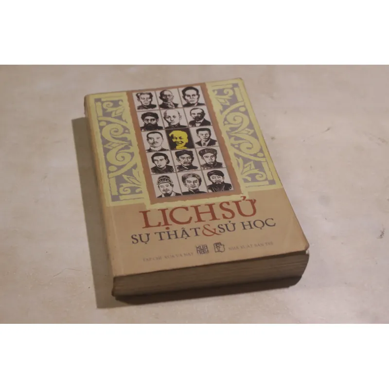 Lịch sử sự thật & sử học 971812