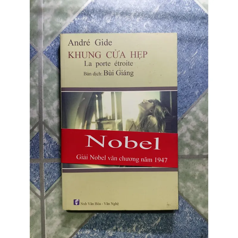 Khung cửa hẹp - André Gide 1006269