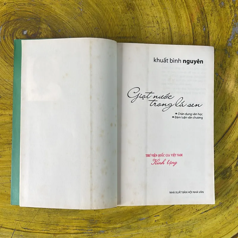 GIỌT NƯỚC TRONG LÁ SEN - KHUẤT BÌNH NGUYÊN 989947