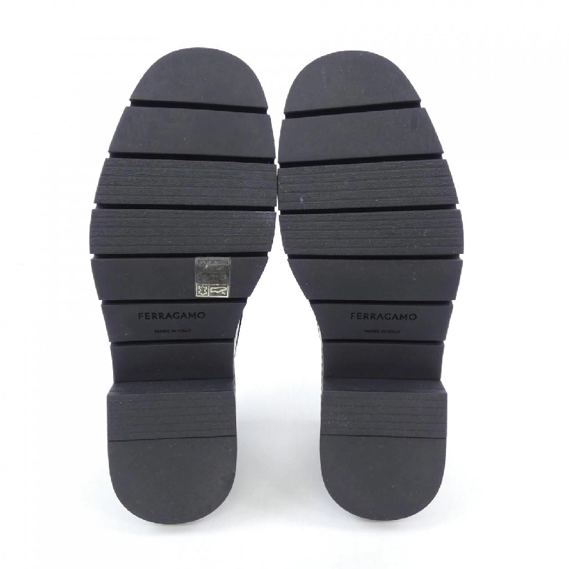 Giày FERRAGAMO - Hàng hiệu Chính hãng 828344