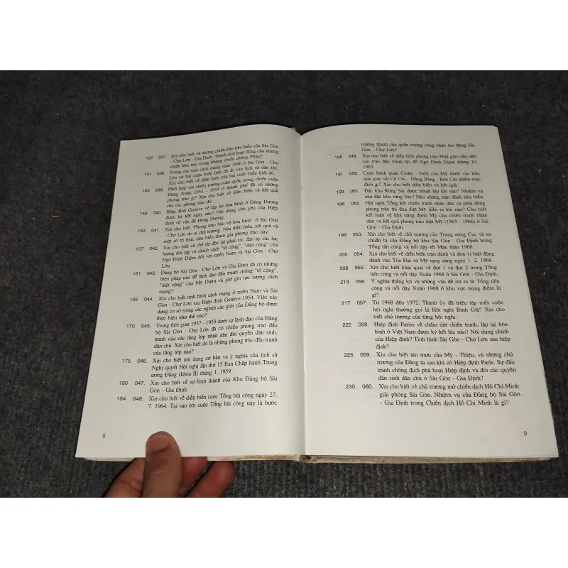 100 CÂU HỎI ĐÁP VỂ LỊCH SỬ ĐẢNG BỘ THÀNH PHỐ HỒ CHÍ MINH 991149