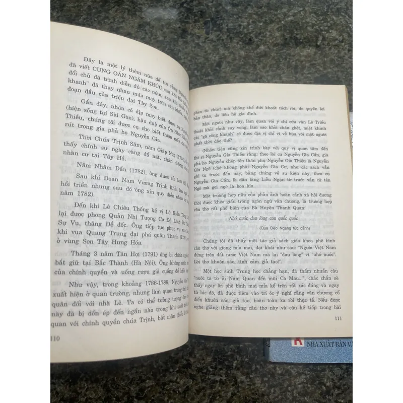 Ngôn ngữ học và văn học Bùi Đức Tịnh 2 tập 715513