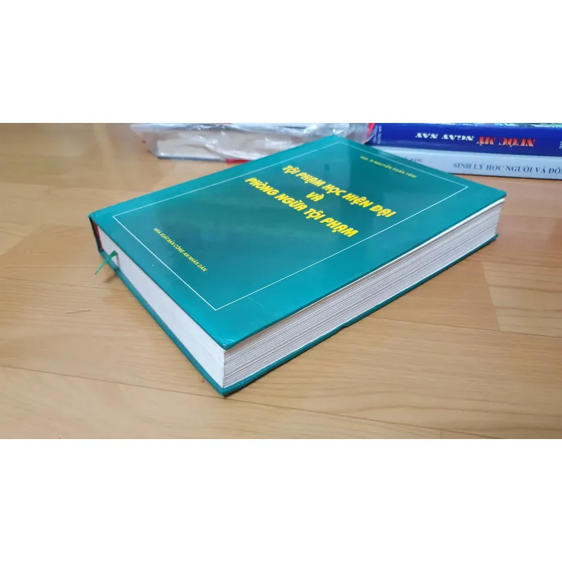 TỘI PHẠM HỌC HIỆN ĐẠI  783872