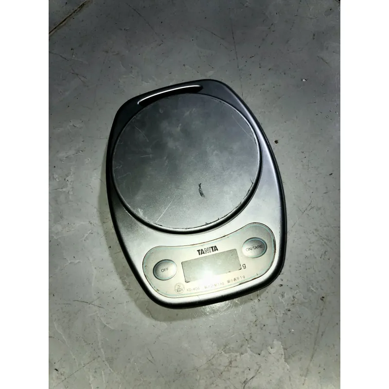 Cân điện tử của thương hiệu TANITA KD-406 Nhật 735718