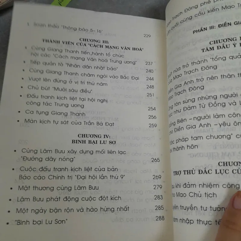 CÁC BÍ THƯ CỦA MAO TRẠCH ĐÔNG - DIỆP VĨNH LIỆT ( NGUYỄN THU HIỀN DỊCH) 1035895