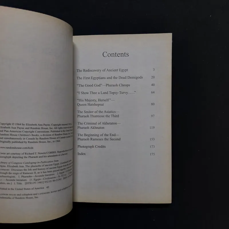 [Sách Cũ Ngoại Văn] The Pharaohs of Ancient Egypt (Landmark Books) 780693
