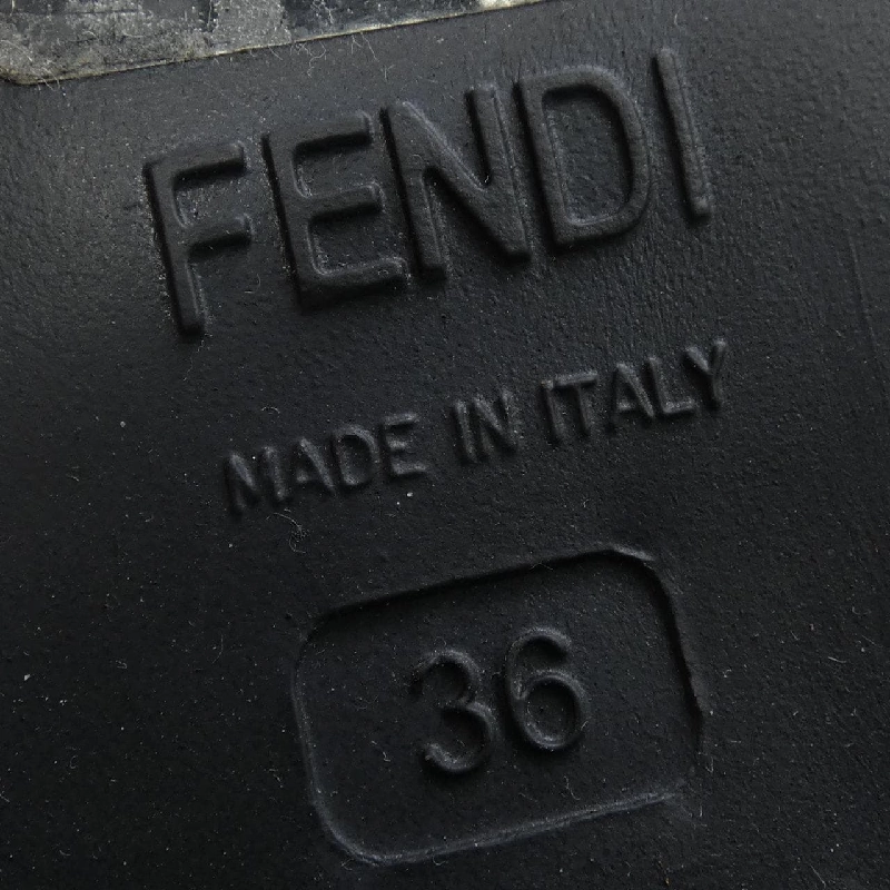 Giày boot FENDI 660543